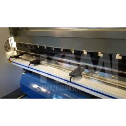 Abkantpresse AKM 110/3200 CNC